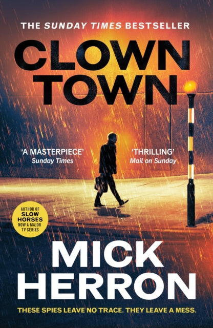 Clown Town : The Thriller for Our Chaotic Times (Slough House Thriller 9)-9781399800440